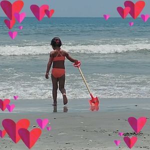 Meet your Posher, Pamela